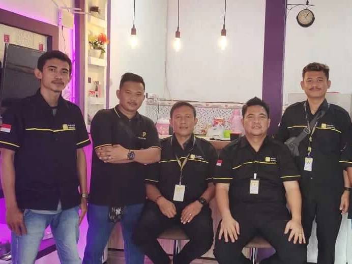 Kemeja-Lapangan-2